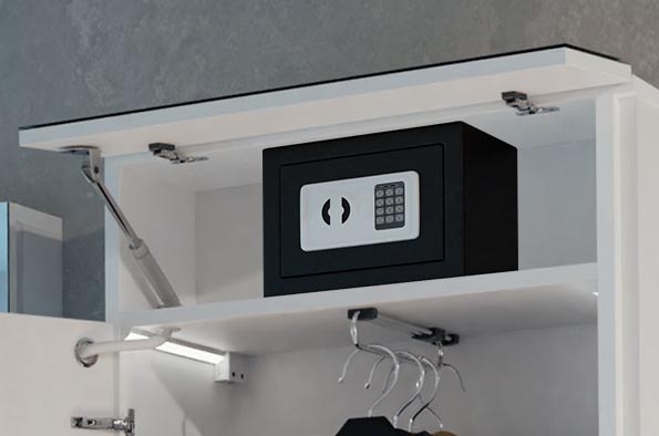 Safety deposit box