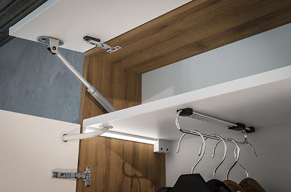 Accessory shelf